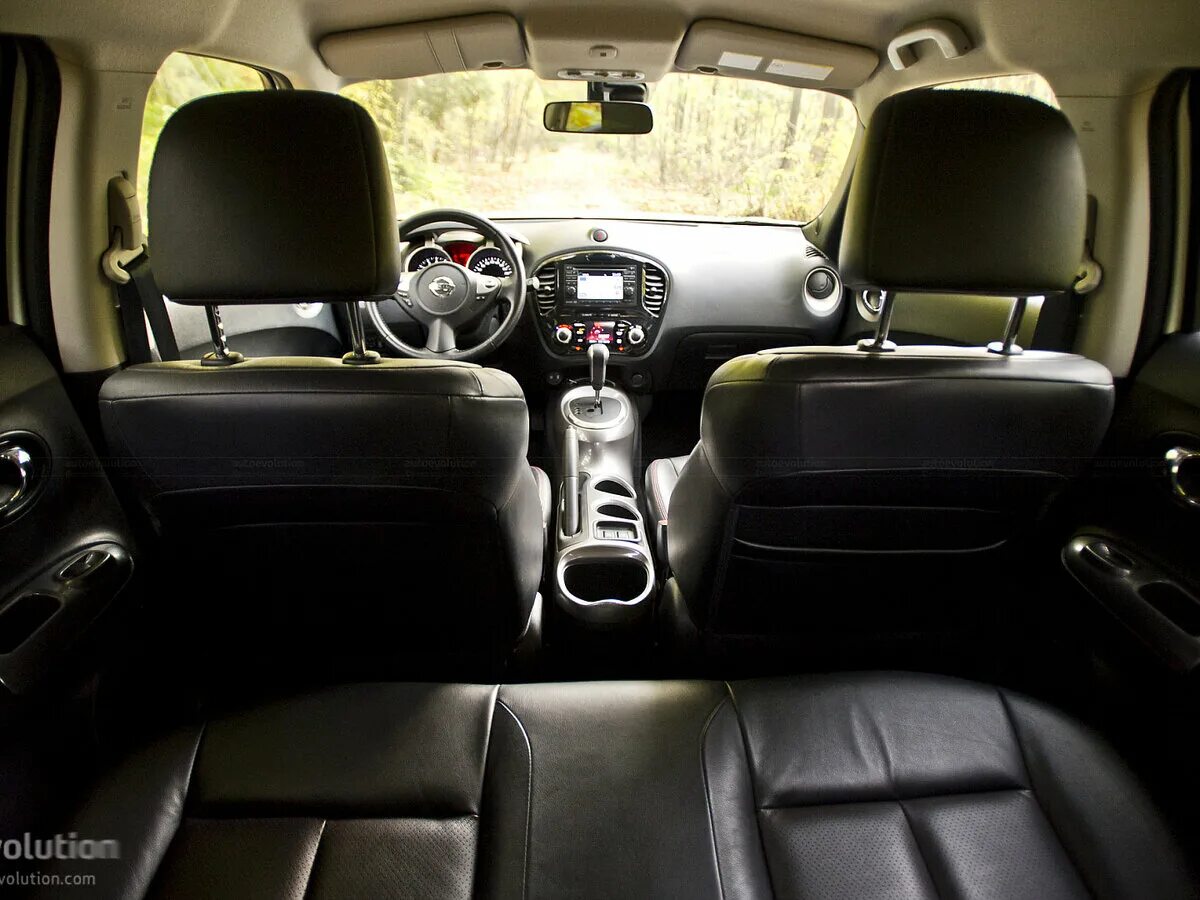 Ниссан жук салон внутри фото Купить б/у Nissan Juke I 1.6 CVT (117 л.с.) бензин вариатор в Нижнем Новгороде: 