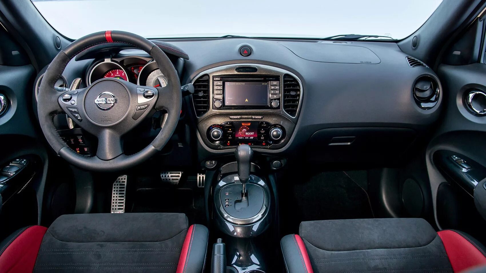 Ниссан жук салон внутри фото Nissan Juke Nismo RS (2015) review CAR Magazine