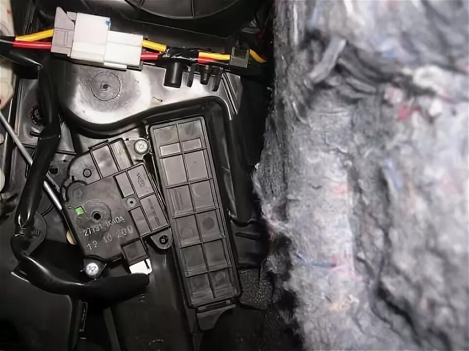 Ниссан жук салонный фильтр где находится фото Nissan Juke Innenraumfilter oder Pollenfilter wechseln - YouTube