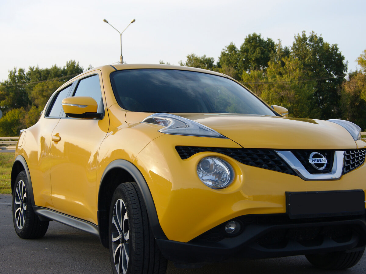 Ниссан жук желтый фото Купить б/у Nissan Juke I Рестайлинг 1.6 CVT (117 л.с.) бензин вариатор в Воронеж