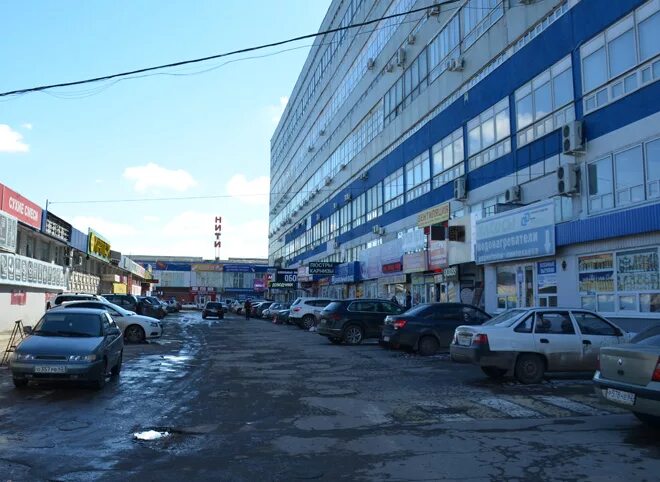 Нити рязань фото В Рязани из-за бесхозной сумки оцепили территорию ТЦ "НИТИ"