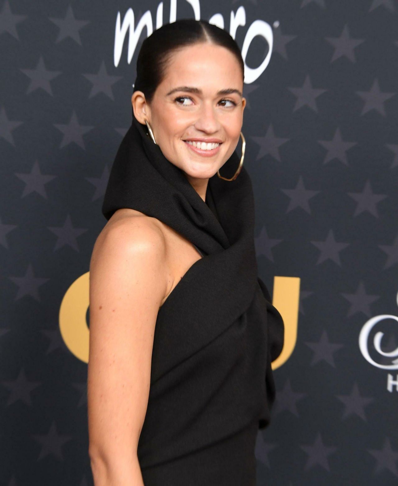 Нив султан фото Niv Sultan - Critics Choice Awards 2023 * CelebMafia