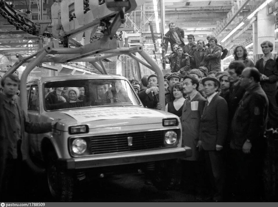 Нива 1977 года фото 315 - Ниве 47 лет =) - Lada 4x4 3D, 1,7 л, 2017 года другое DRIVE2