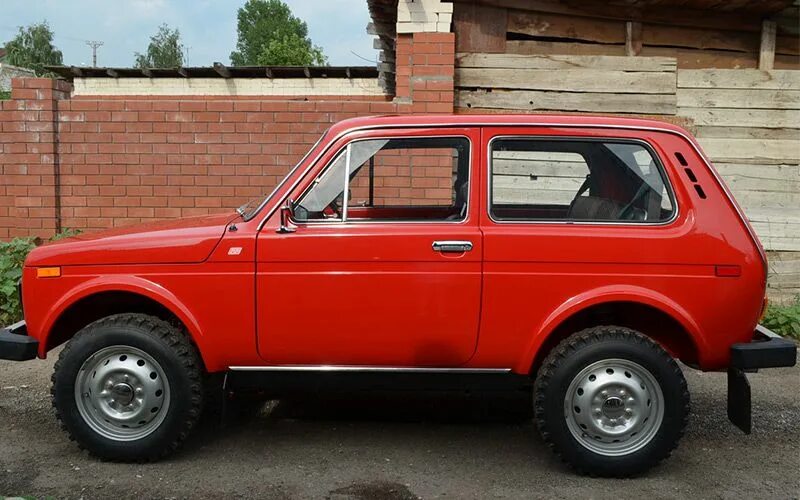 Нива 1980 года фото 36-летнюю "Ниву" в Тольятти продают за 85 тысяч