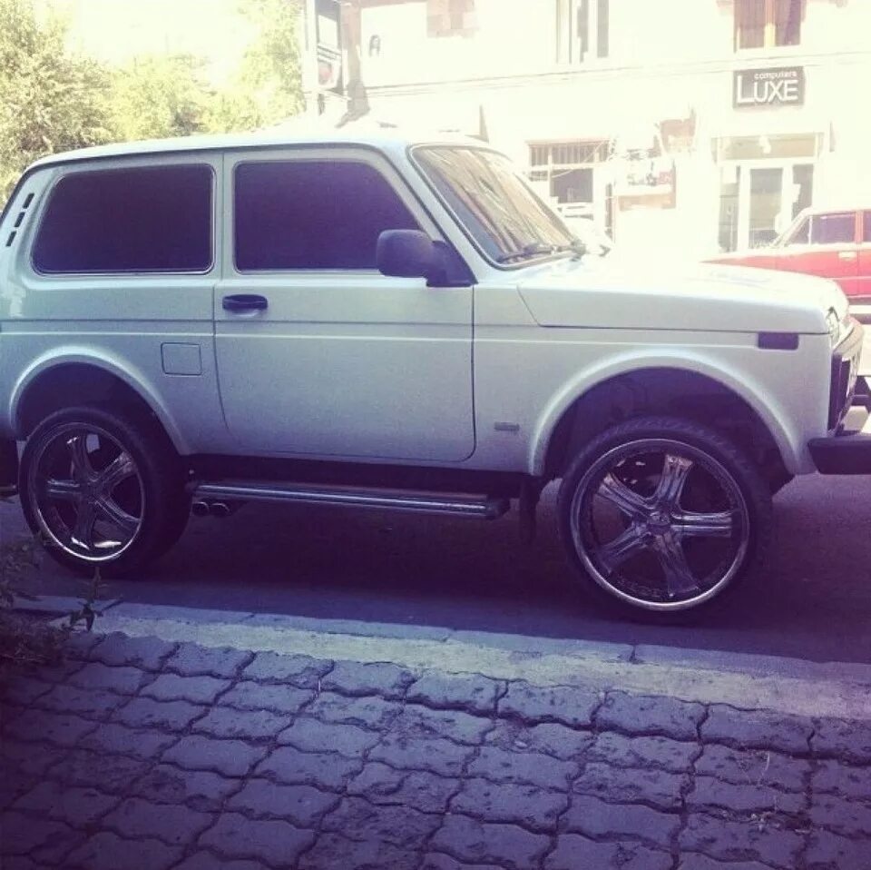 Нива 20 20 фото Ищу диски R18-R20 - Lada 4x4 3D, 1,7 л, 2013 года колёсные диски DRIVE2