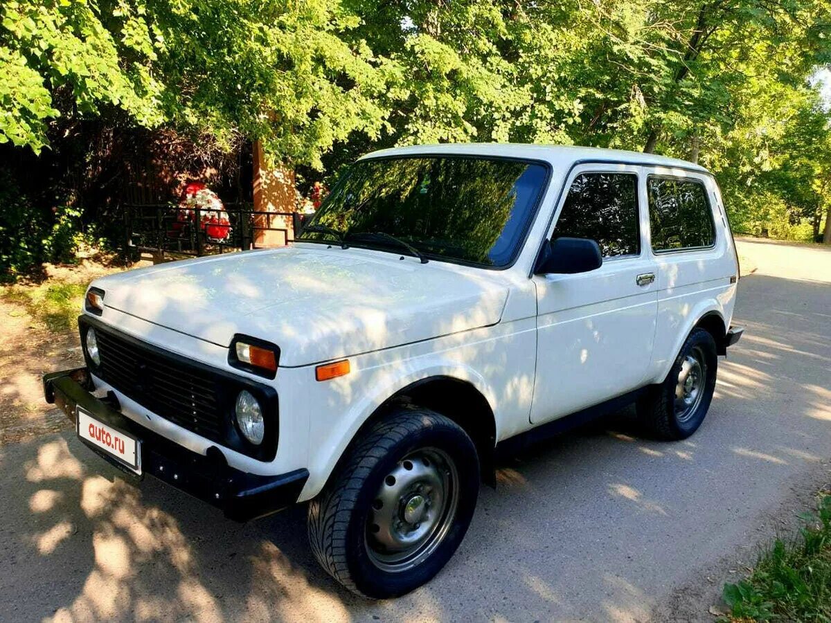 Нива 2000 года фото Купить б/у Lada (ВАЗ) 2121 (4x4) I Рестайлинг 1.7 MT (79 л.с.) 4WD бензин механи