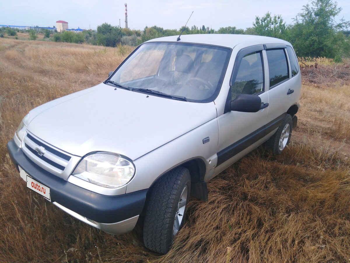 Нива 2004 года фото Купить б/у Chevrolet Niva I 1.7 MT (80 л.с.) 4WD бензин механика в Саратове: сер
