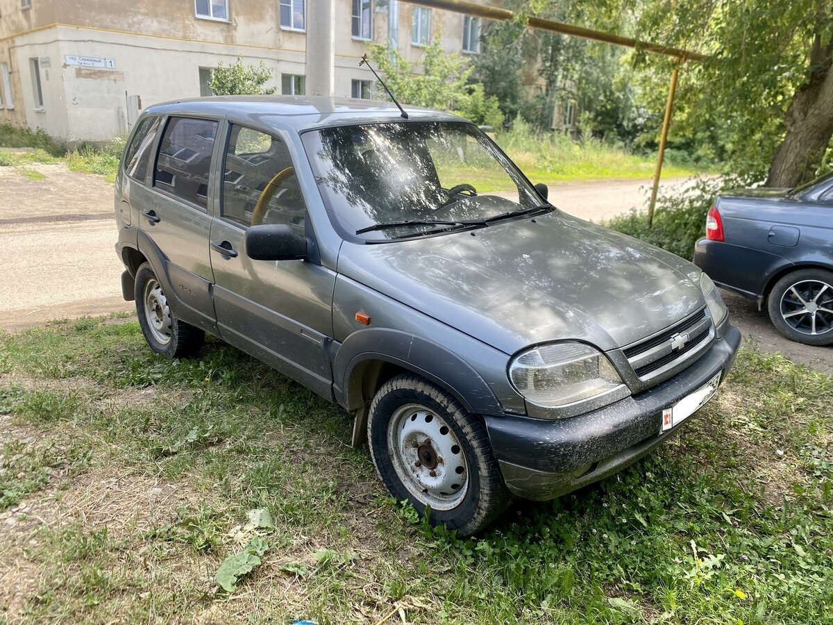 Нива 2004 года фото Купить б/у Chevrolet Niva I 1.7 MT (80 л.с.) 4WD бензин механика в Самаре: серый