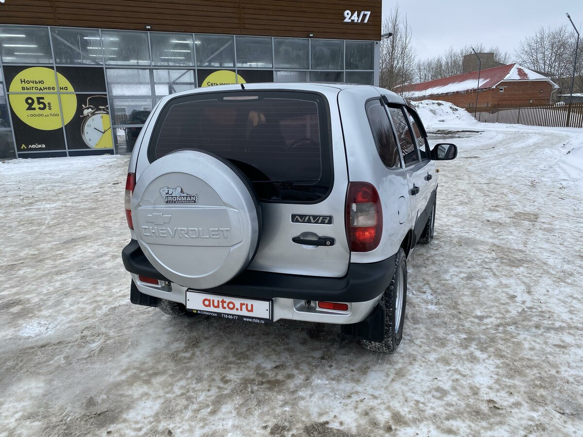 Нива 2005 год фото Купить б/у Chevrolet Niva I 1.7 MT (80 л.с.) 4WD бензин механика в Коломне: сере