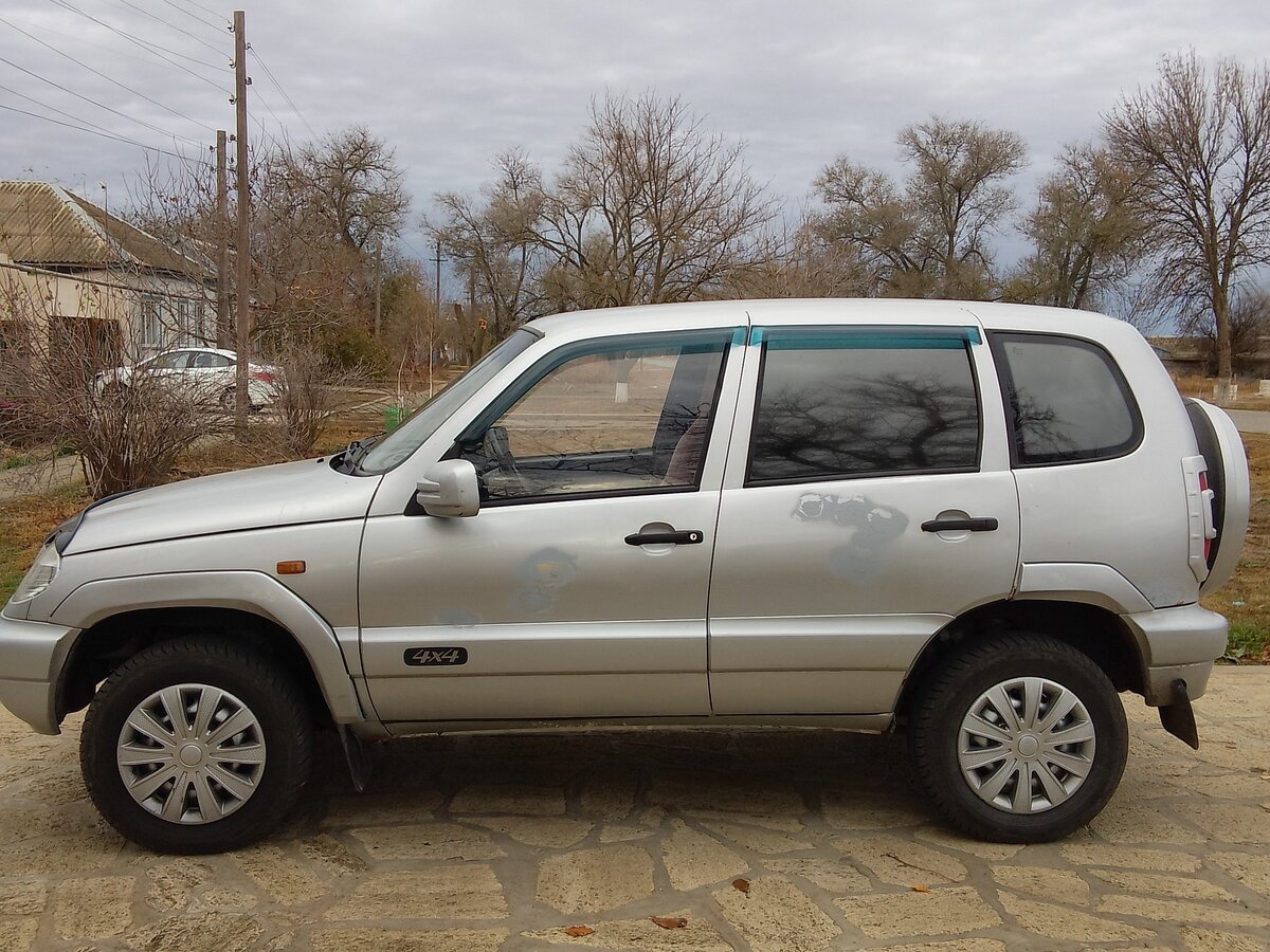 Нива 2005 год фото Купить б/у Chevrolet Niva I 1.7 MT (80 л.с.) 4WD бензин механика в Ставрополе: с