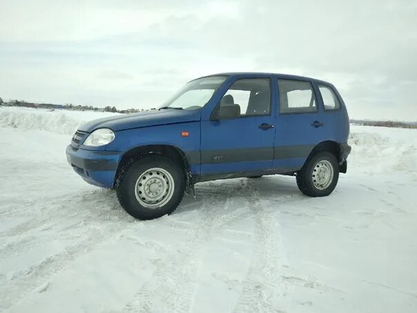 Нива 2006 года фото Sell Chevrolet Niva 2006 release, in good condition, body not rotten not rusty, 