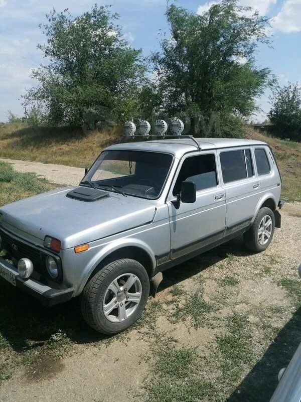 Нива 2006 года фото Лада 4x4 2131 Нива 2006 в Орске, Хороший автомобиль всё работает продаю из за пе
