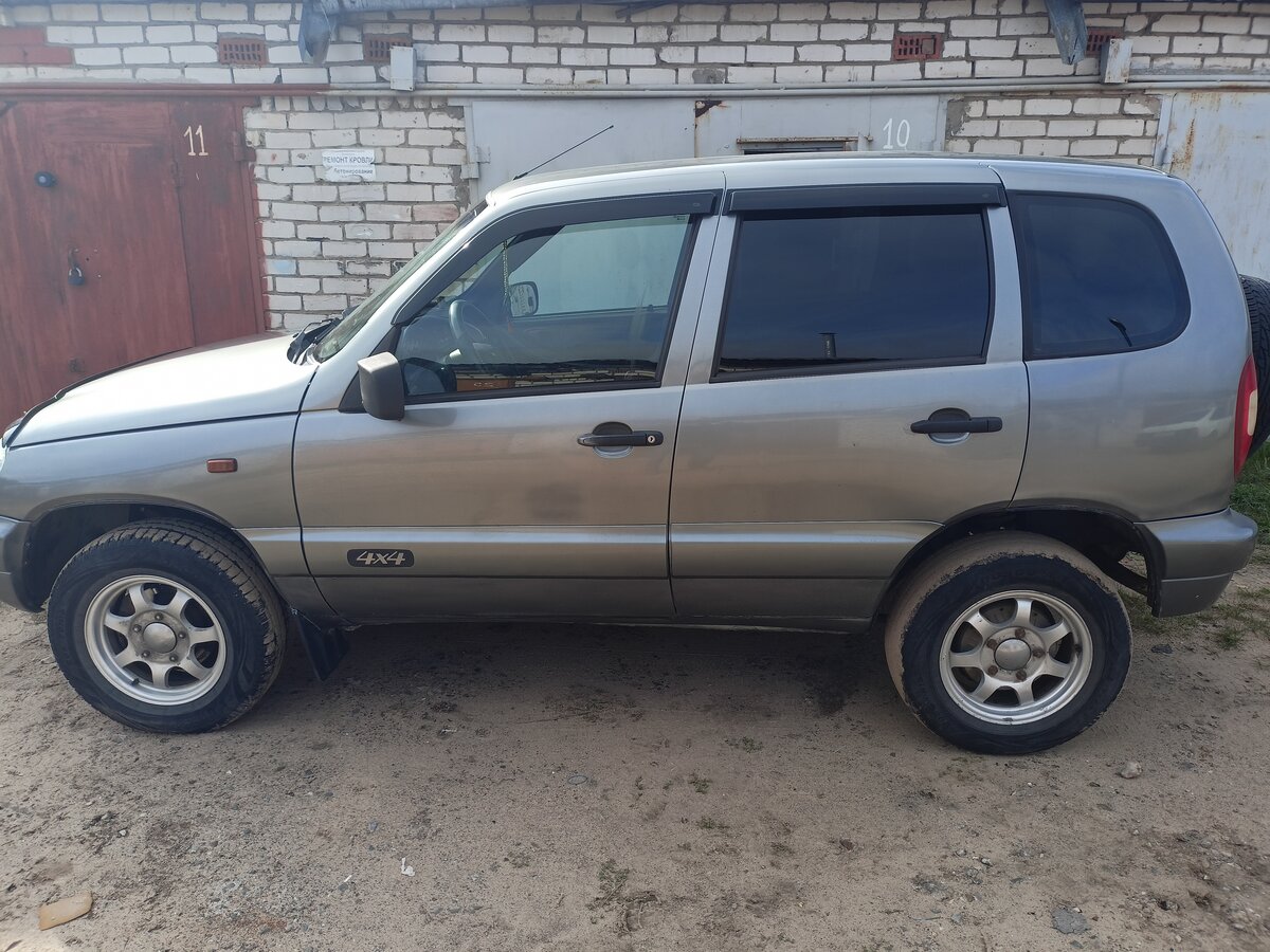 Нива 2007 года фото Купить б/у Chevrolet Niva I 1.7 MT (80 л.с.) 4WD бензин механика в Нижнем Новгор