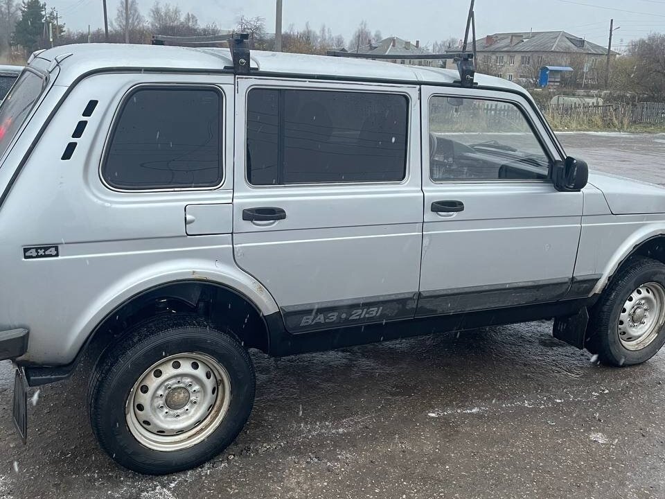 Нива 2010 года фото Купить б/у Lada (ВАЗ) 2131 (4x4) I 1.7 MT (81 л.с.) 4WD бензин механика в Шахунь