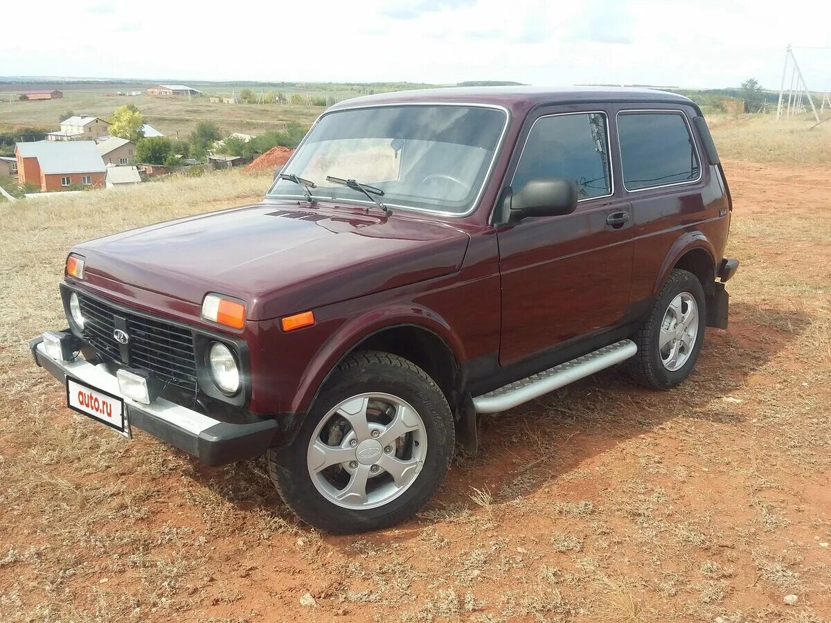 Нива 2011 года фото Купить б/у Lada (ВАЗ) 2121 (4x4) I Рестайлинг 1.7 MT (83 л.с.) 4WD бензин механи