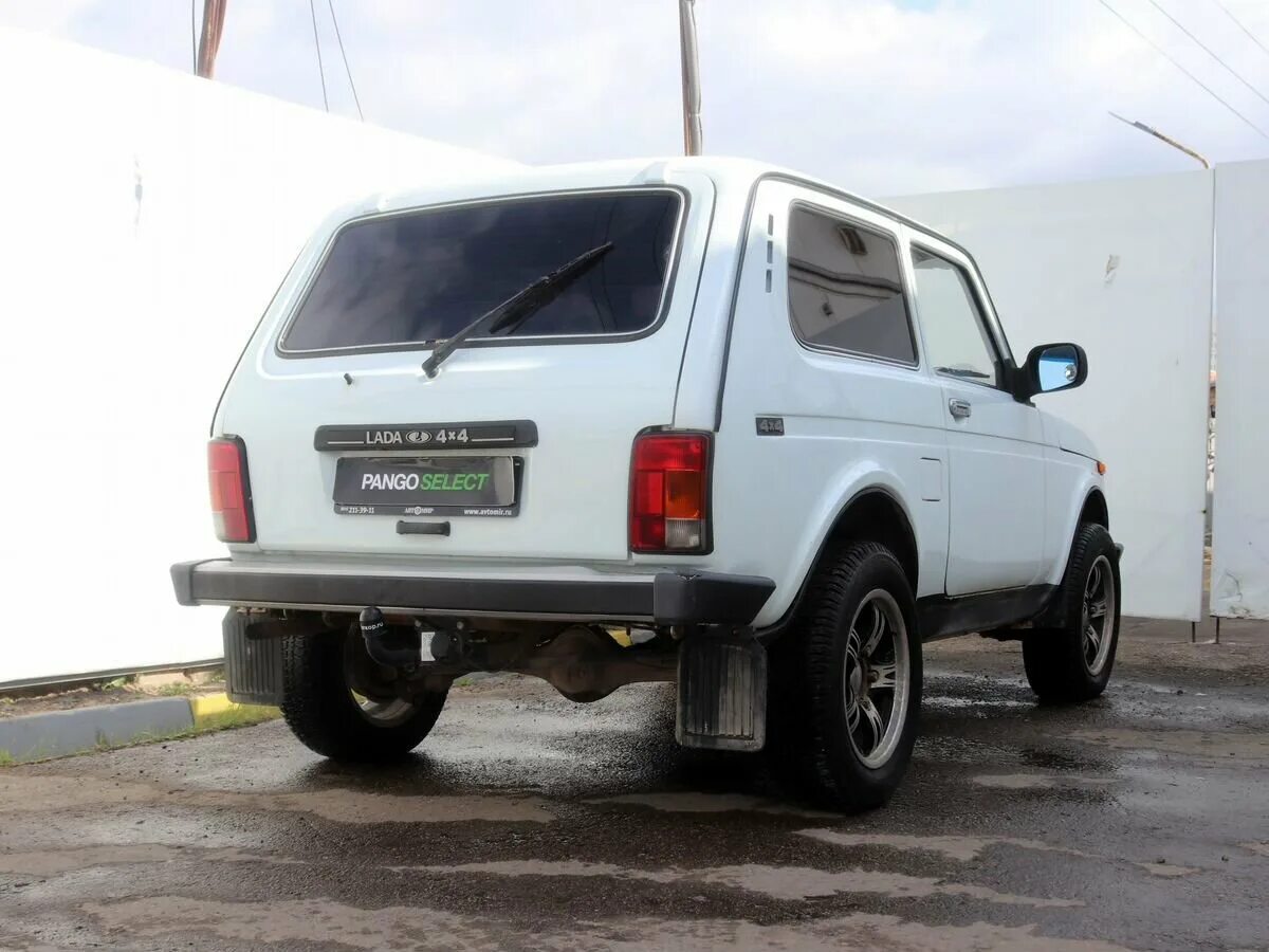 Нива 2011 года фото Купить б/у Lada (ВАЗ) 2121 (4x4) I Рестайлинг 1.7 MT (79 л.с.) 4WD бензин механи