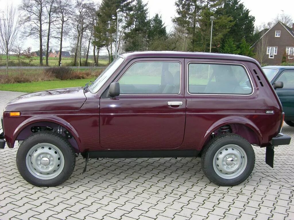 Нива 2012 года фото Купить б/у Lada (ВАЗ) 2121 (4x4) I Рестайлинг 1.7 MT (83 л.с.) 4WD бензин механи
