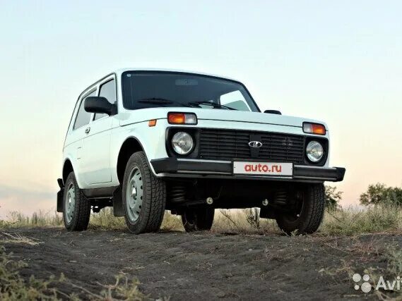Нива 2013 года фото Купить б/у Lada (ВАЗ) 2121 (4x4) I Рестайлинг 1.7 MT (83 л.с.) 4WD бензин механи