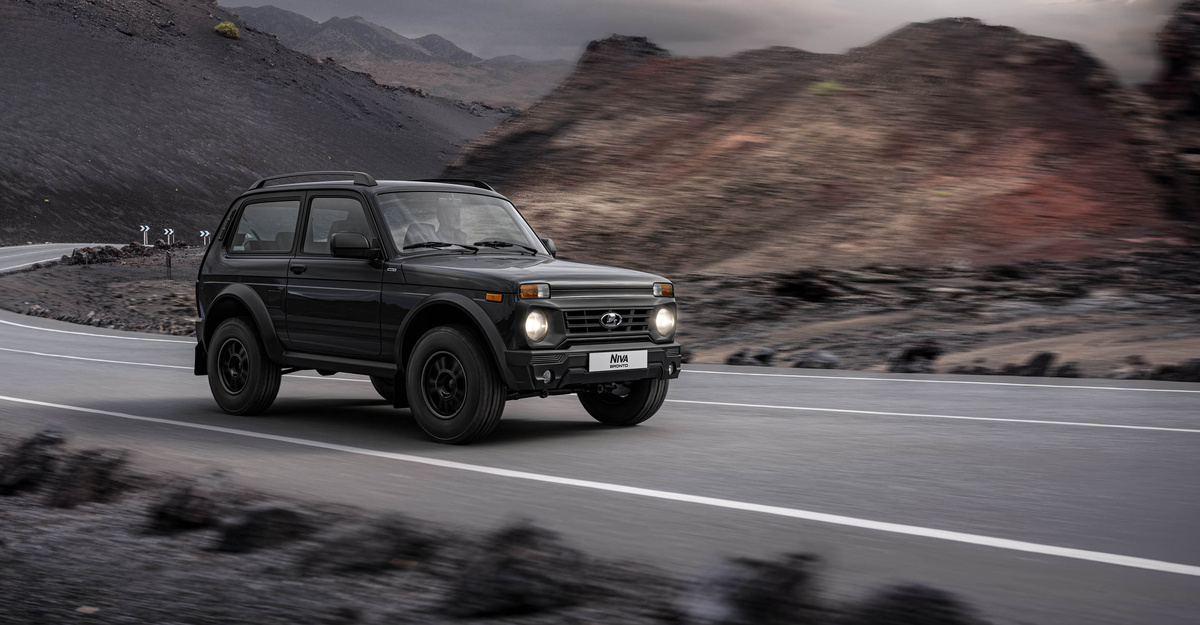 Нива 2016 года фото АвтоВАЗ выпускает Lada Niva с задним приводом - из-за нехватки комплектующих iXB