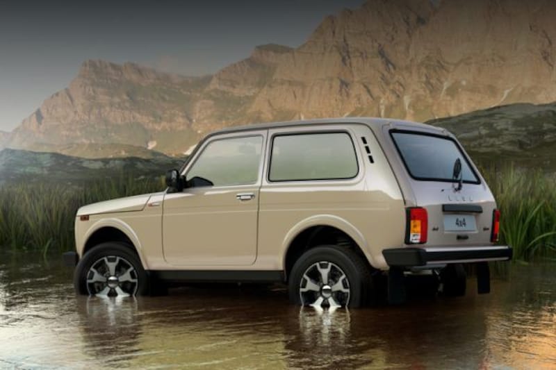 Нива 2019 фото цена Modeljaarupdate voor Lada 4x4 - AutoWeek