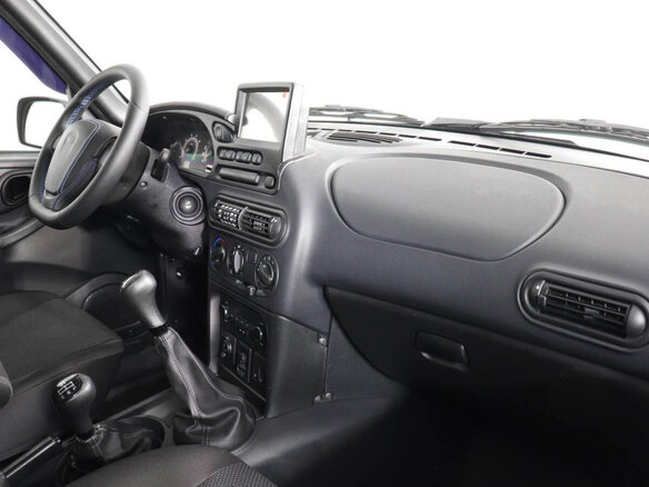 Нива 2023 салон фото Купить б/у Lada (ВАЗ) Niva I Рестайлинг (Travel) 1.7 MT (80 л.с.) 4WD бензин мех