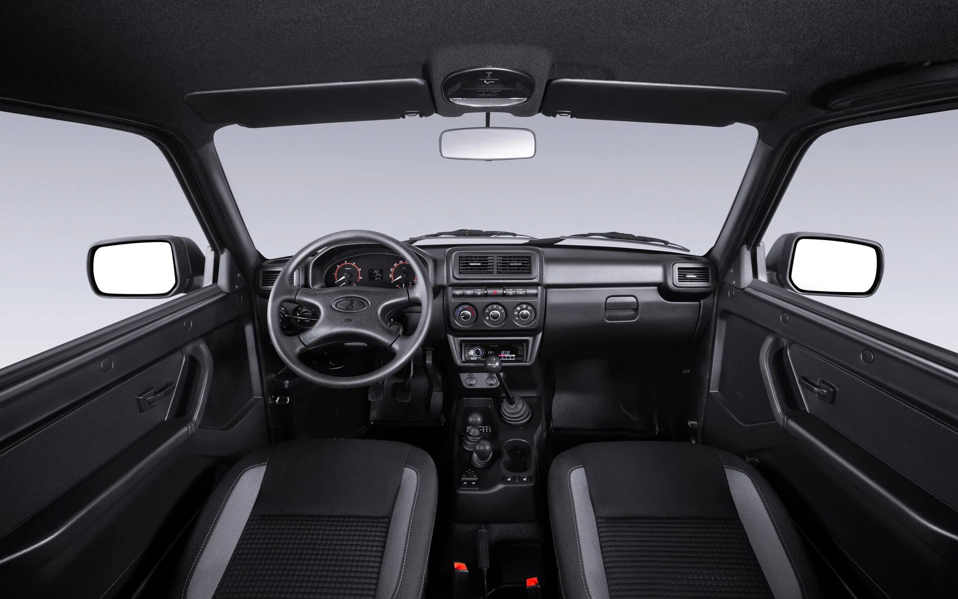 Нива 2024 фото салона Купить LADA Niva Legend Urban 4x4 в СПб