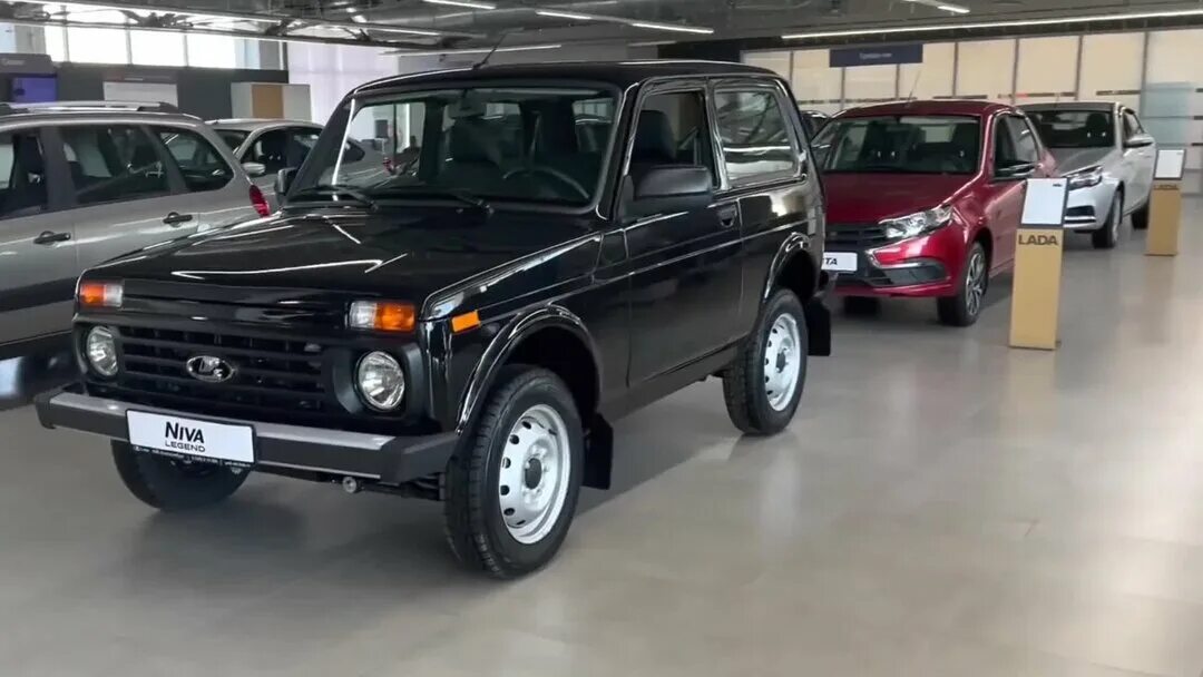 Нива 2024 года фото Новая Niva Urban SPORT Auto Drive Дзен