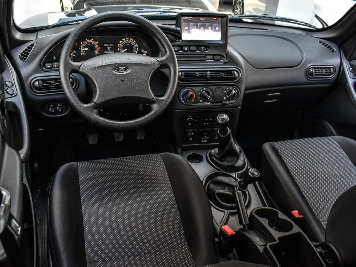 Нива 2024 интерьер Купить б/у Lada (ВАЗ) Niva I Рестайлинг (Travel) 1.7 MT (80 л.с.) 4WD бензин мех