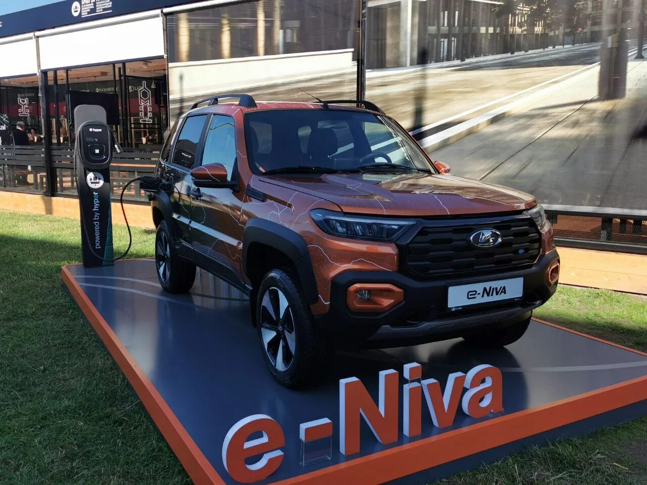 Нива 2025 года фото Представлена Lada Niva с мотором мощностью 160 л.с. Живые фото и характеристики 