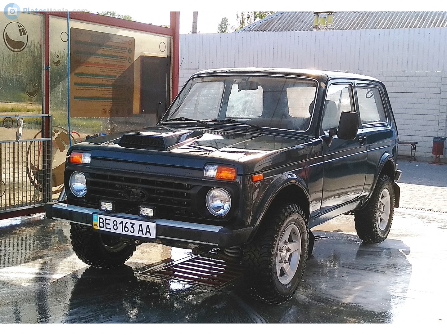 Нива 21214 цена фото "BE 8163 AA" фото ВАЗ (Lada) 2121 Нива. Украина