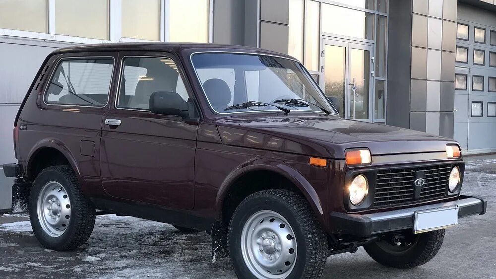 Нива 21214 цена фото Lada 4x4 3D 1.7 бензиновый 2003 на DRIVE2