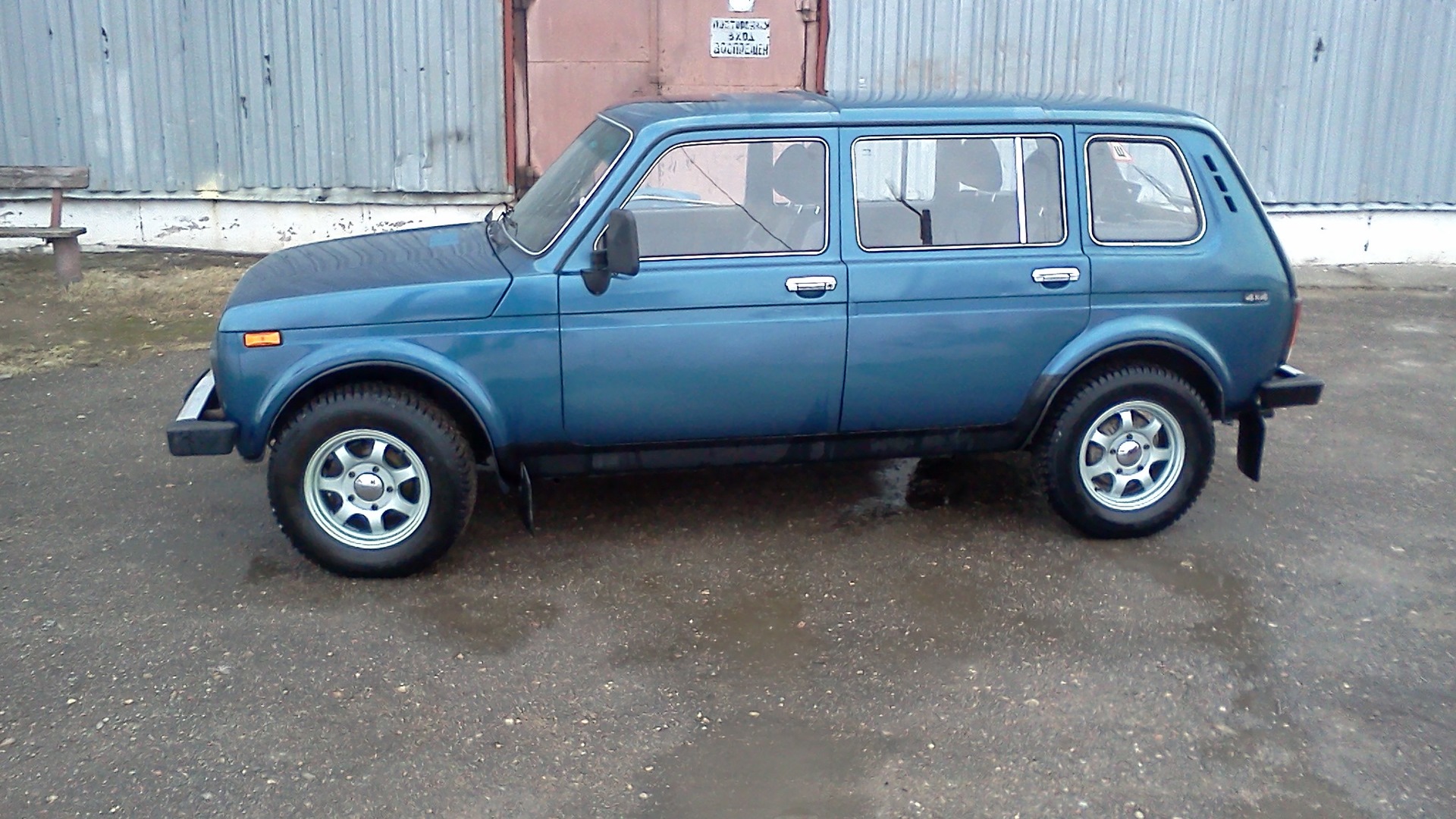 Нива 2130 фото Lada 4x4 5D 1.8 бензиновый 2005 1.8 сток на DRIVE2