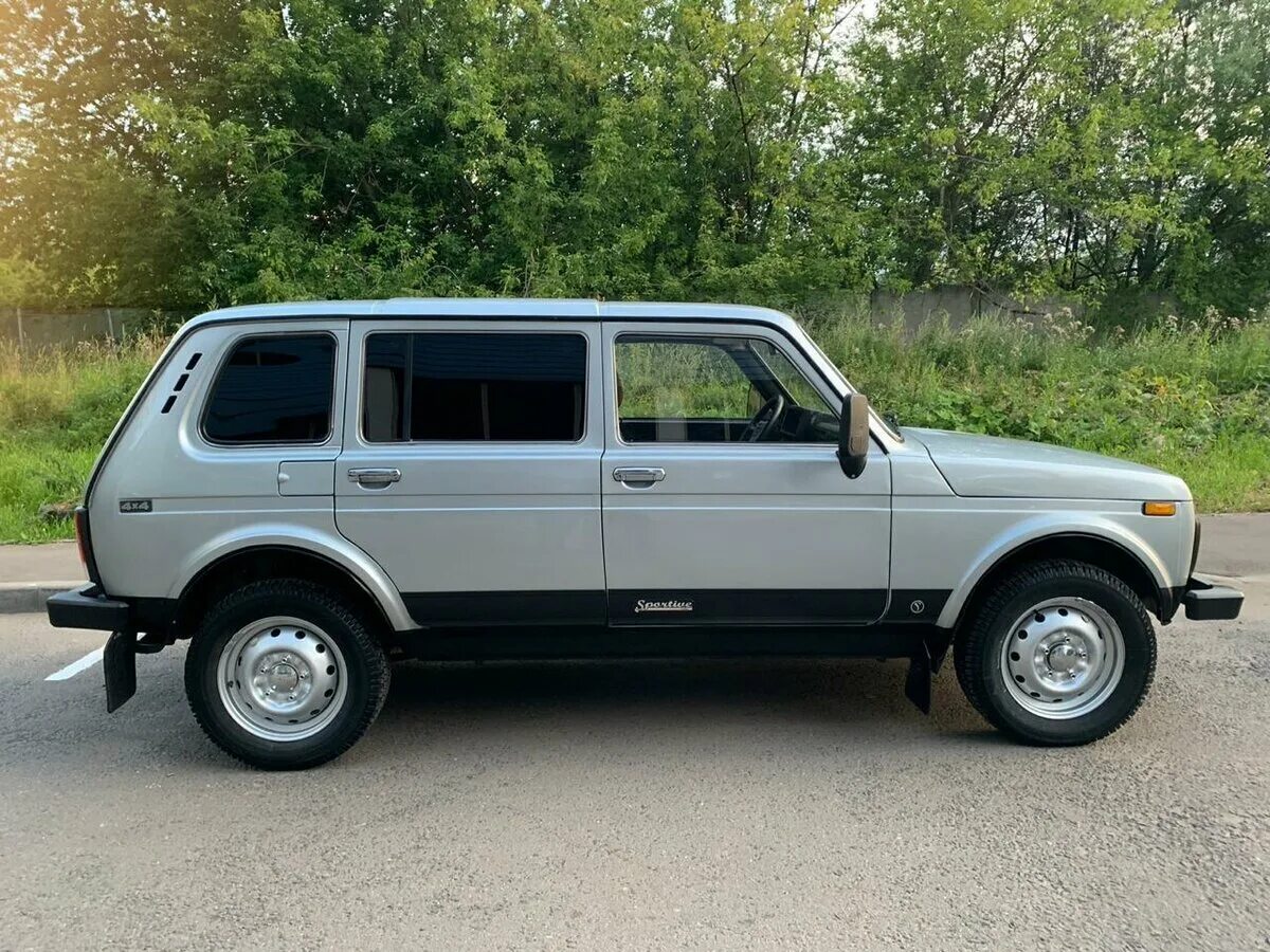 Нива 2131 фото Длинная нива ваз 2131 LkbAuto.ru