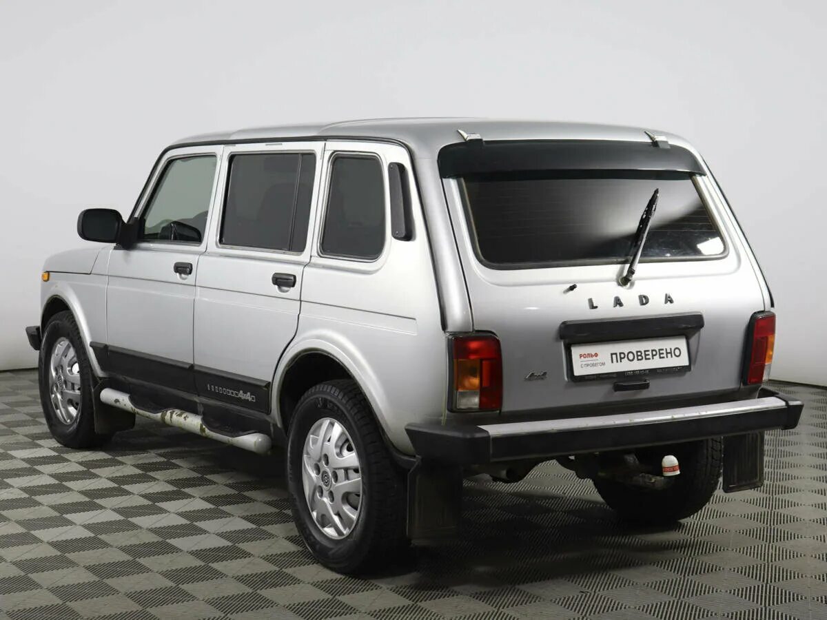 Нива 2131 фото цена Купить б/у Lada (ВАЗ) 2131 (4x4) I 1.7 MT (83 л.с.) 4WD бензин механика в Москве