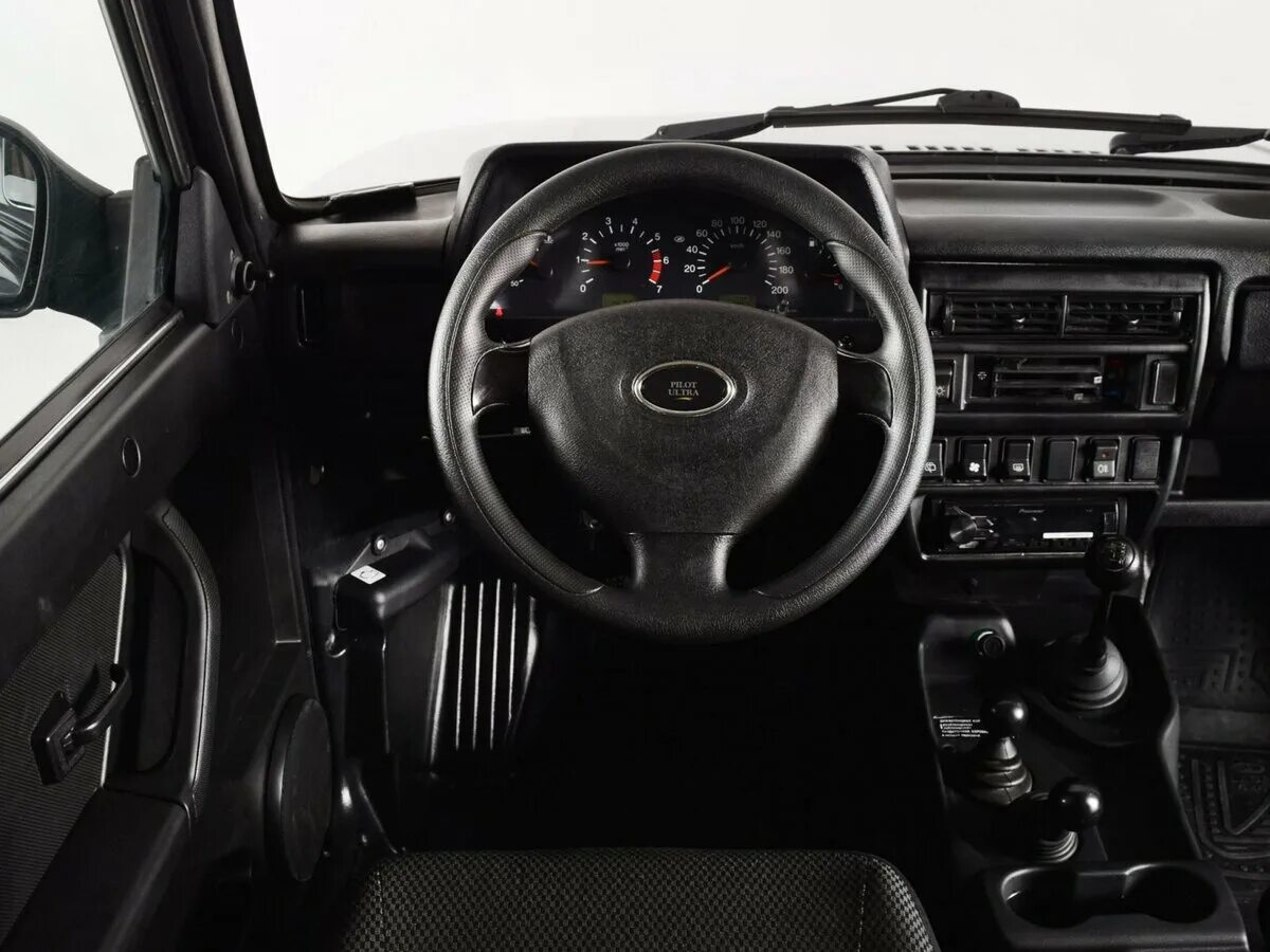 Нива 2131 салон фото Купить б/у Lada (ВАЗ) 2131 (4x4) I 1.7 MT (83 л.с.) 4WD бензин механика в Ростов