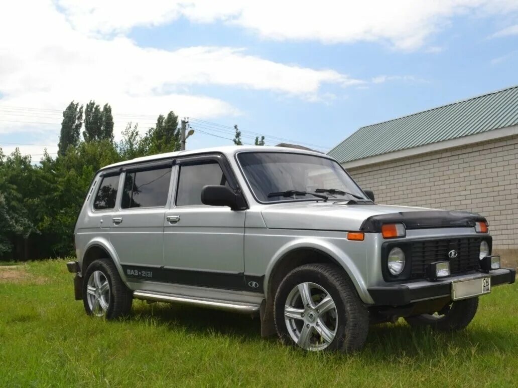 Нива 2131 тюнинг Купить б/у Lada (ВАЗ) 2131 (4x4) I 1.7 MT (81 л.с.) 4WD бензин механика в Светло