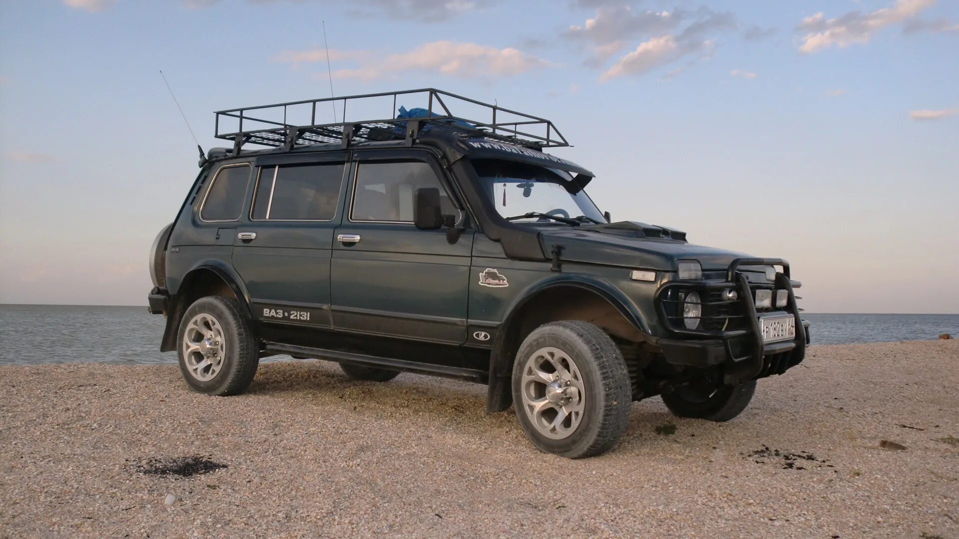 Нива 2131 тюнинг для путешествий Lada 4x4 5D 1.8 бензиновый 2002 джипер на DRIVE2