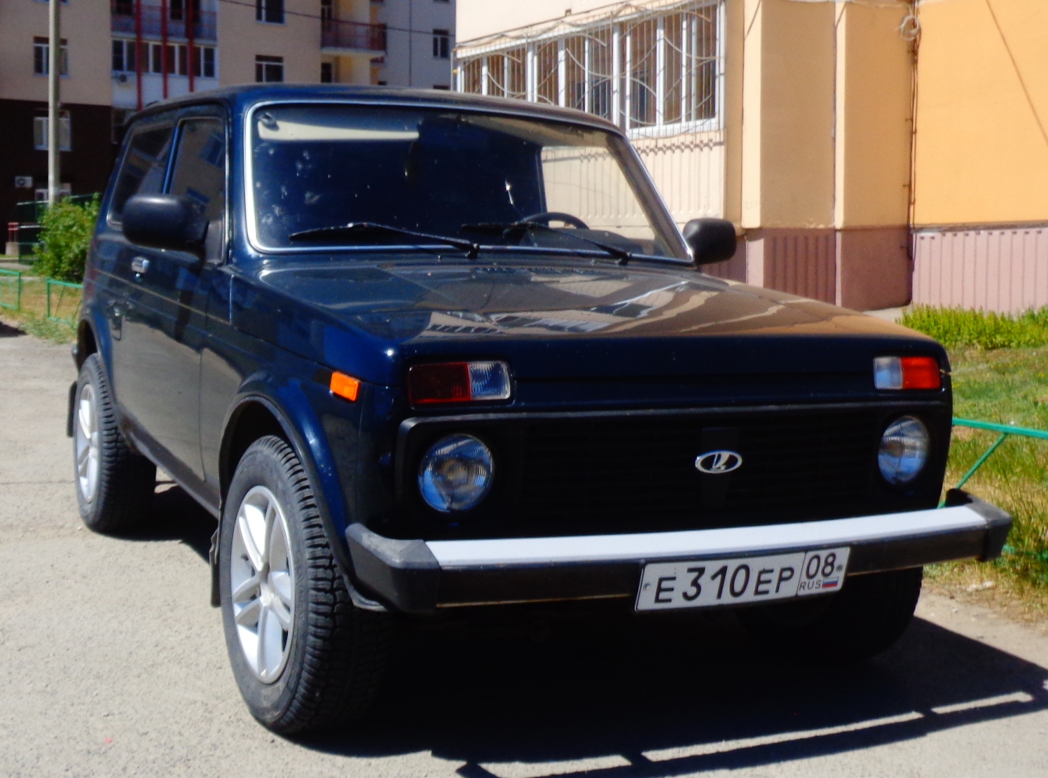 Нива 2141 фото "е 310 ер 08" фото ВАЗ (Lada) 2121 Нива. Россия