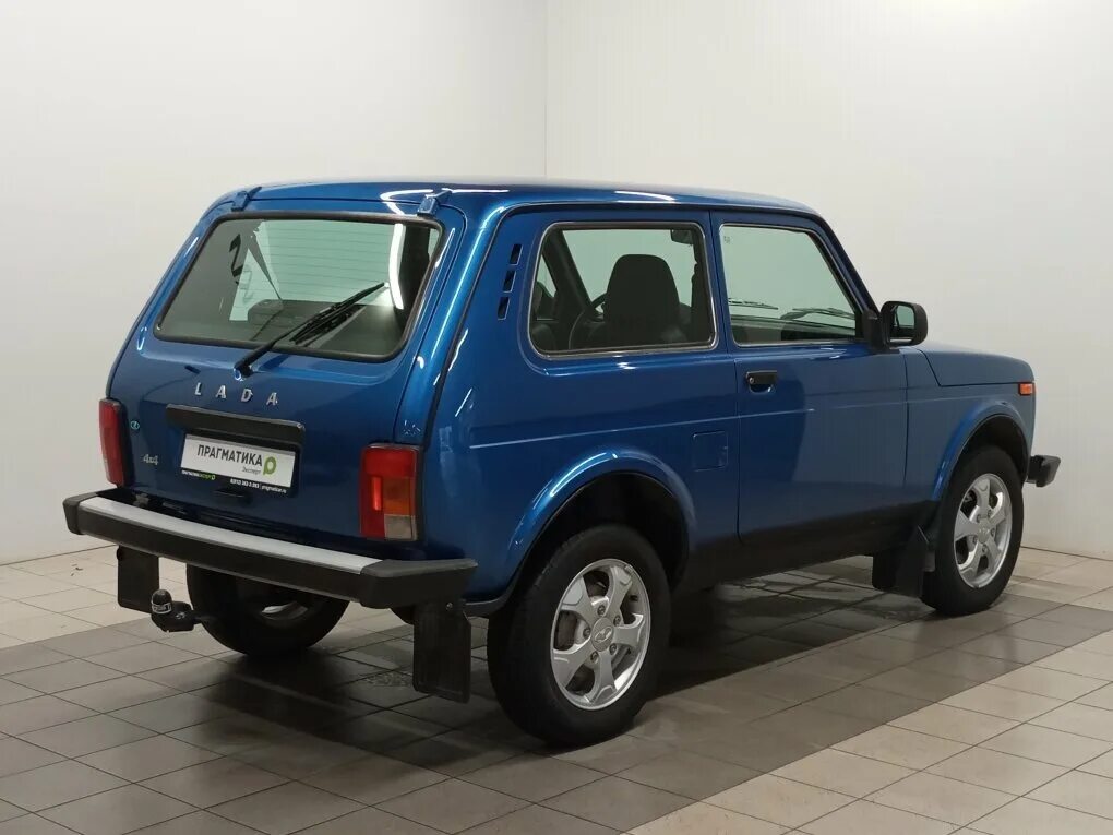 Нива 3 дверка фото Купить б/у Lada (ВАЗ) 2121 (4x4) I Рестайлинг 1.7 MT (83 л.с.) 4WD бензин механи