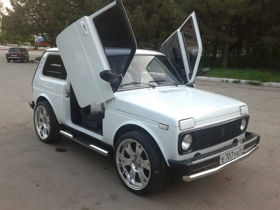 Нива 3 дверная тюнинг фото Улыбнёмся и чутка тюнинга!;-) - DRIVE2