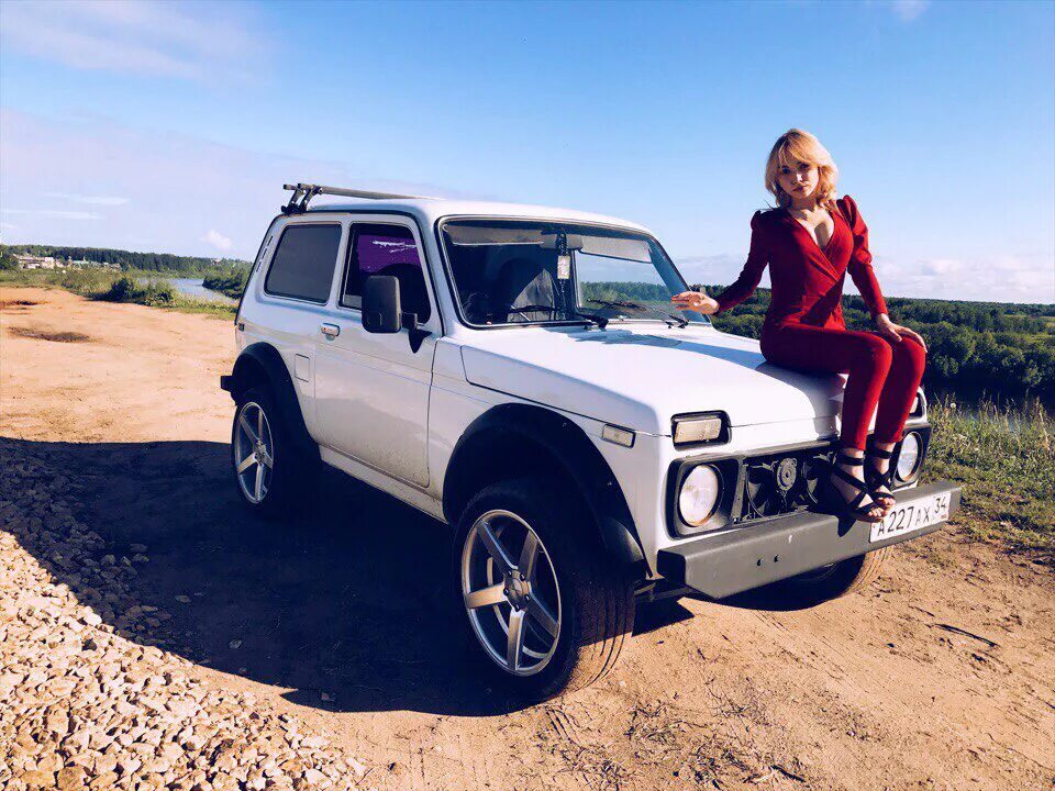 Нива 3д фото Хорошая фотка на рассвете - Lada 4x4 3D, 1,7 л, 2008 года покатушки DRIVE2