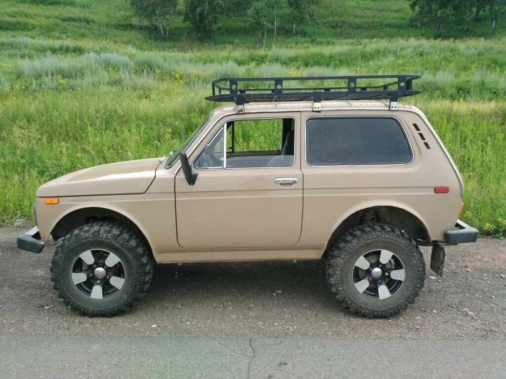 Нива 4х4 бу фото Купить б/у Lada (ВАЗ) 2121 (4x4) I 1.6 MT (75 л.с.) 4WD бензин механика в Красно