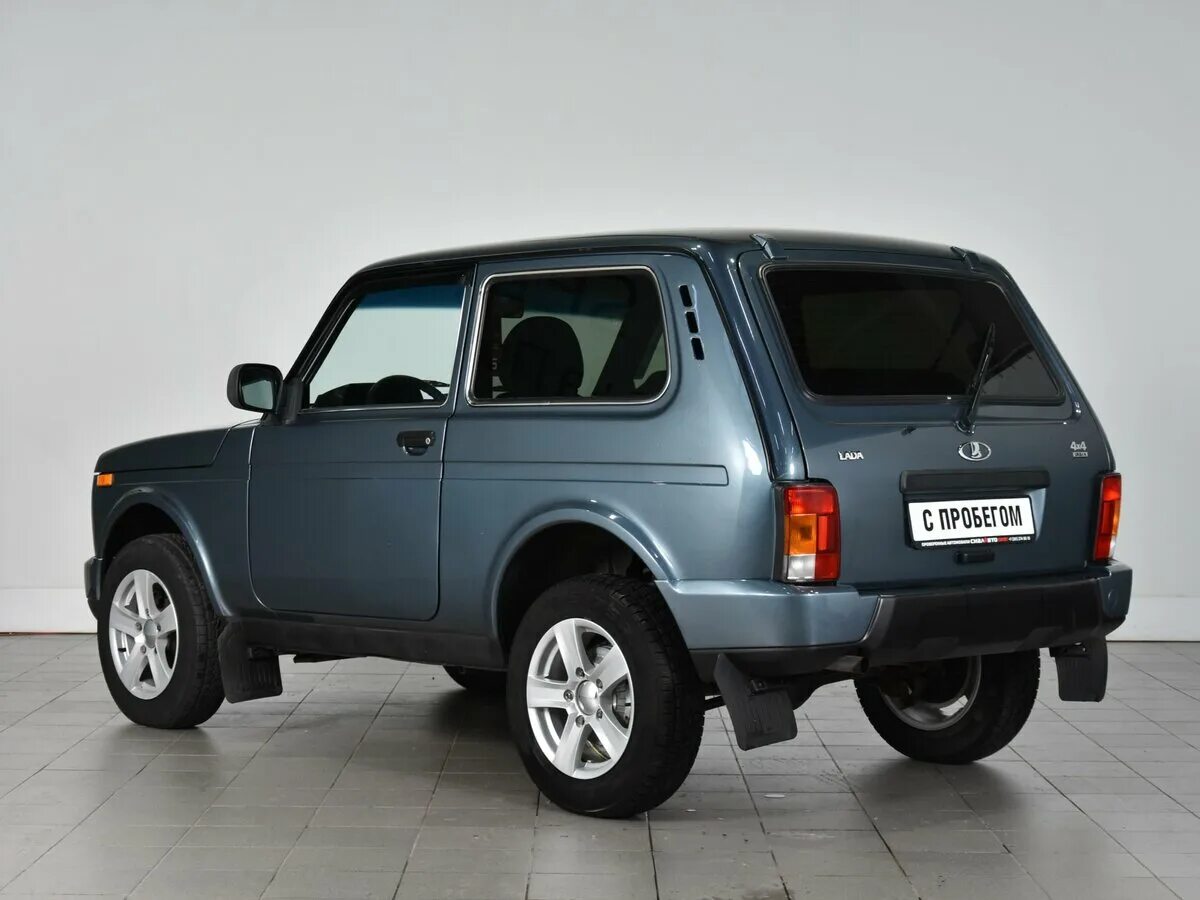 Нива 4х4 новая 3х дверная фото Купить б/у Lada (ВАЗ) 2121 (4x4) I Рестайлинг Urban 1.7 MT (83 л.с.) 4WD бензин 