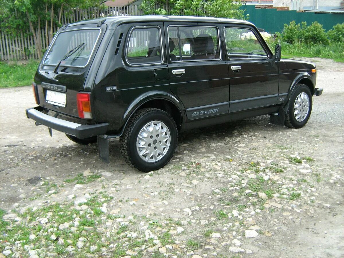 Нива 5 дверка фото Купить б/у Lada (ВАЗ) 2131 (4x4) I 1.7 MT (83 л.с.) 4WD бензин механика в Пензе: