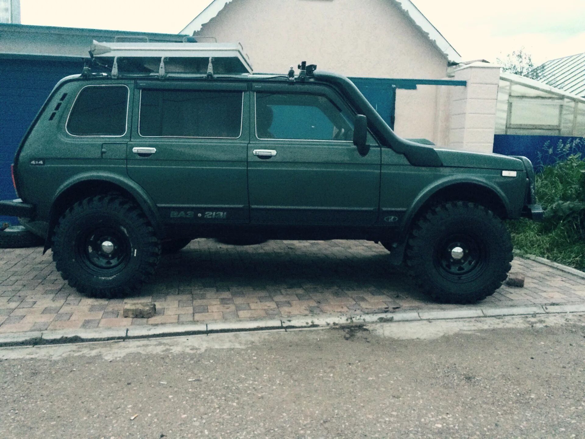 Нива 5 дверная тюнинг для бездорожья новые лабутены! - Lada 4x4 5D, 1,7 л, 2008 года шины DRIVE2