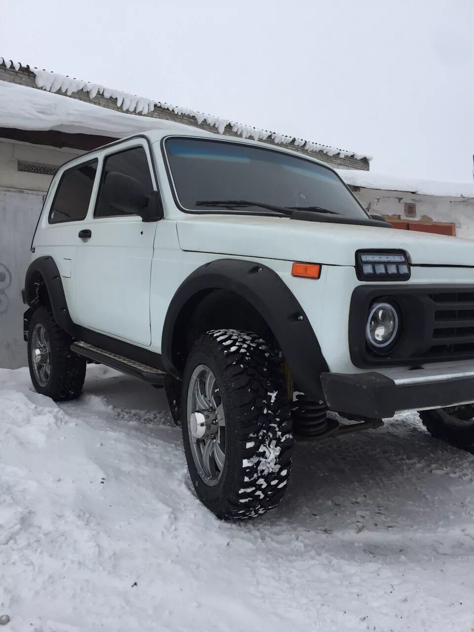 Нива арки тюнинг Лаптеры( не резанные арки) - Lada 4x4 3D, 1,7 л, 2000 года тюнинг DRIVE2