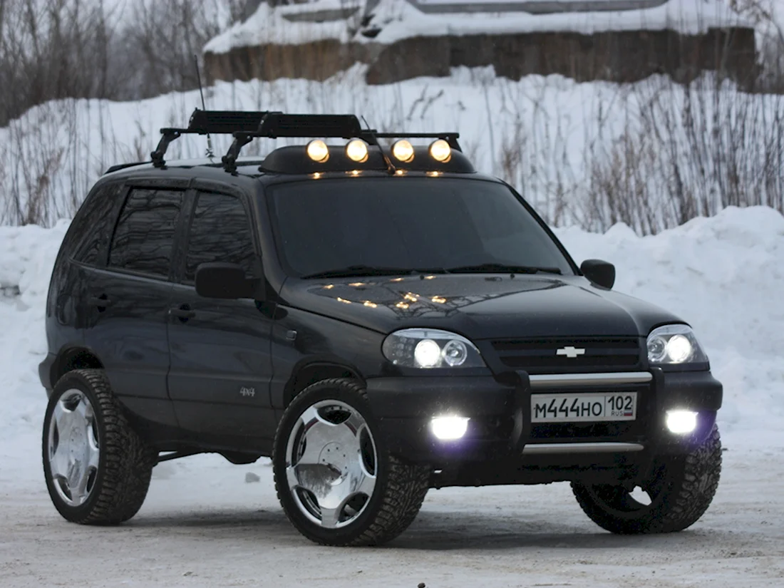 Нива атака фото Обвес атака на ниву шевроле - автосалон RGCars.ru