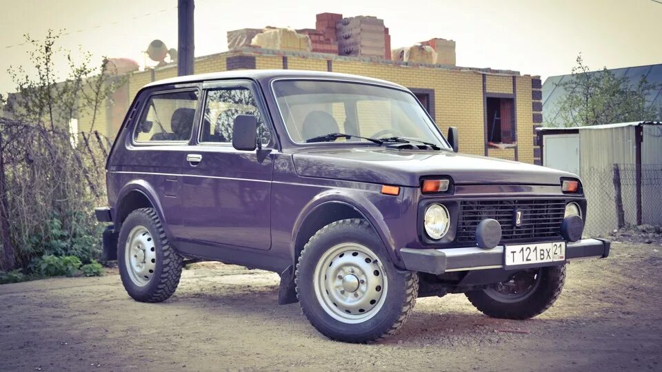Нива баклажан фото Lada 4x4 3D 1.7 бензиновый 2003 NIVAn - бАклАжАн!:) на DRIVE2
