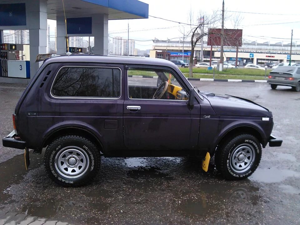 Нива баклажан фото Продается Баклажан - Lada 4x4 3D, 1,7 л, 2003 года продажа машины DRIVE2