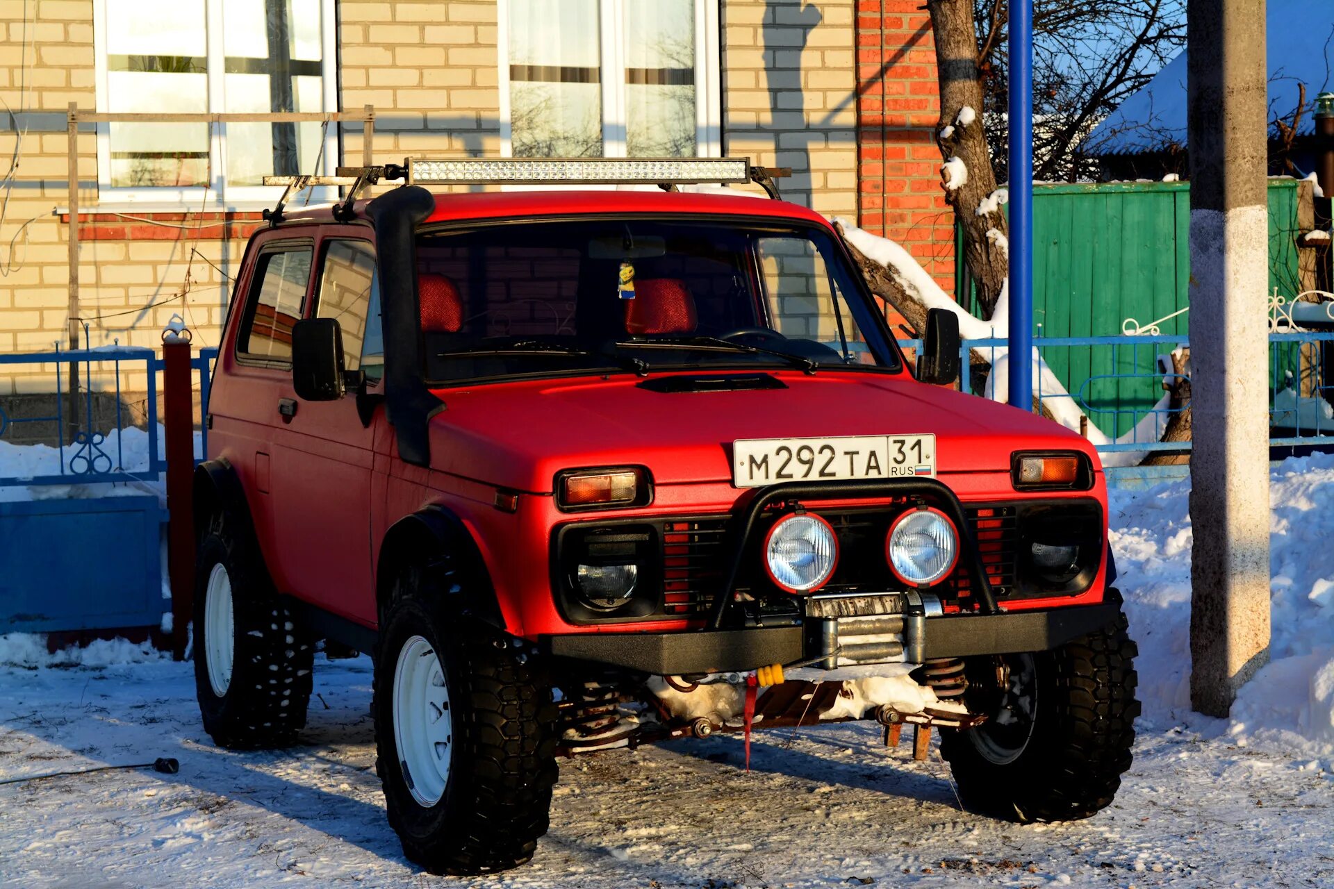 Нива барс фото LED BAR - Lada 4x4 3D, 1,6 л, 1994 года тюнинг DRIVE2